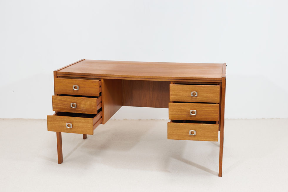 Miniature : Bureau Mid-Century en Teck