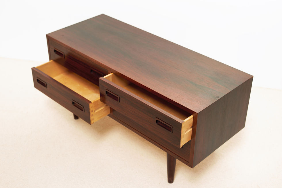 Miniature : Commode Carlo Jensen en Palissandre