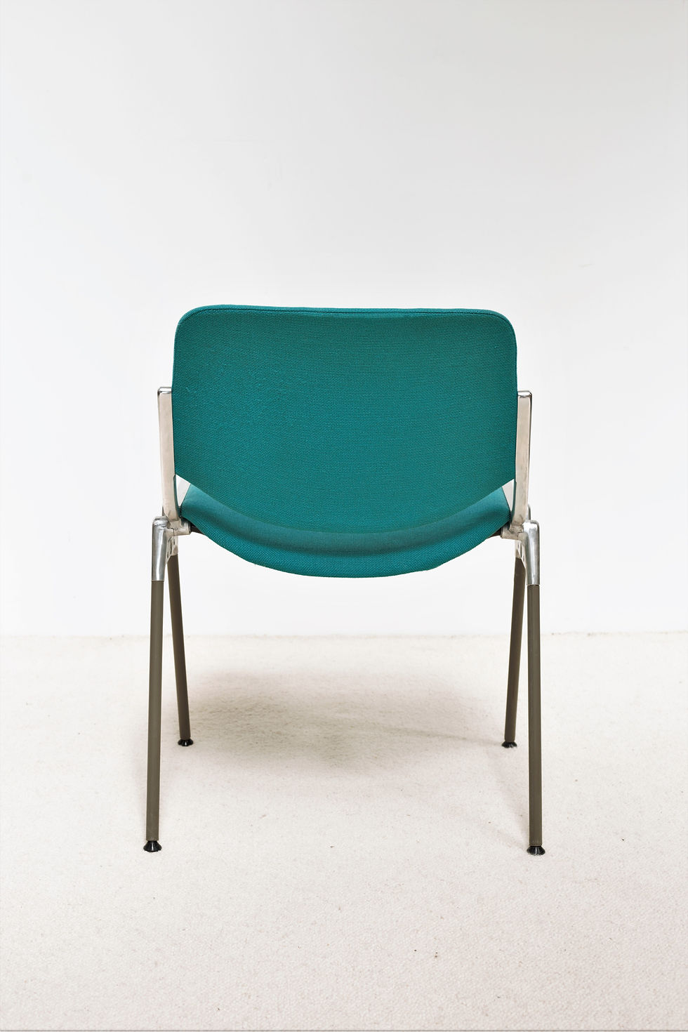 Miniature : Chaises Giancarlo Piretti