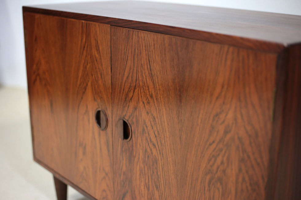 Miniature : Buffet en palissandre