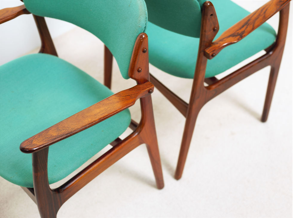 Miniature : Fauteuils design Erik Buch