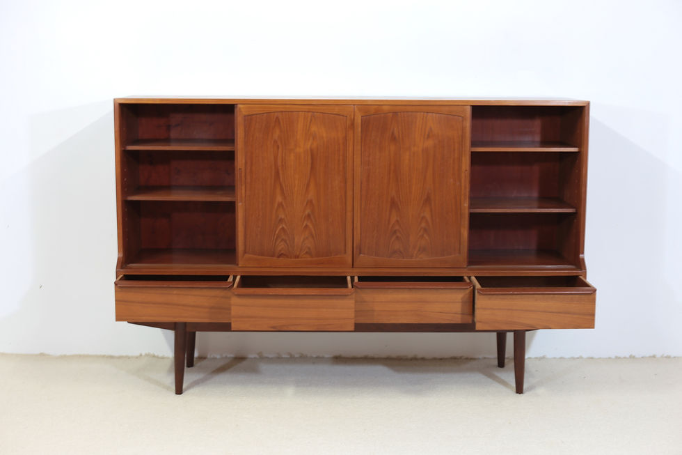 Miniature : Enfilade haute Henning Kjaernulf