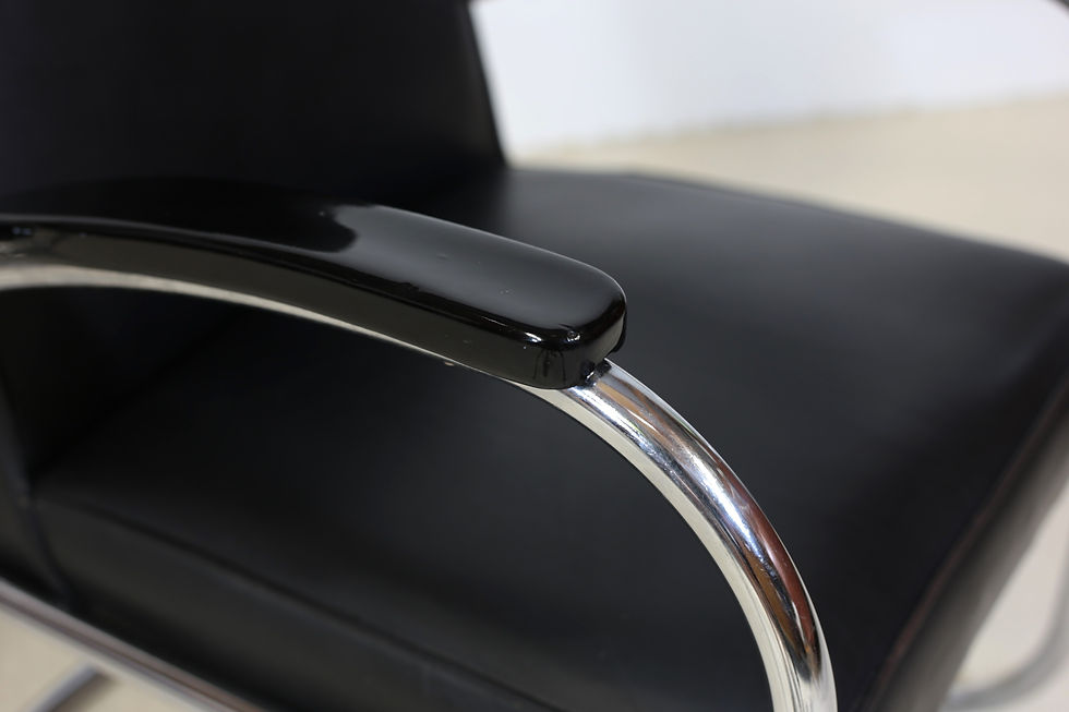 Miniature : Paire de fauteuils Mauser Rs 7
