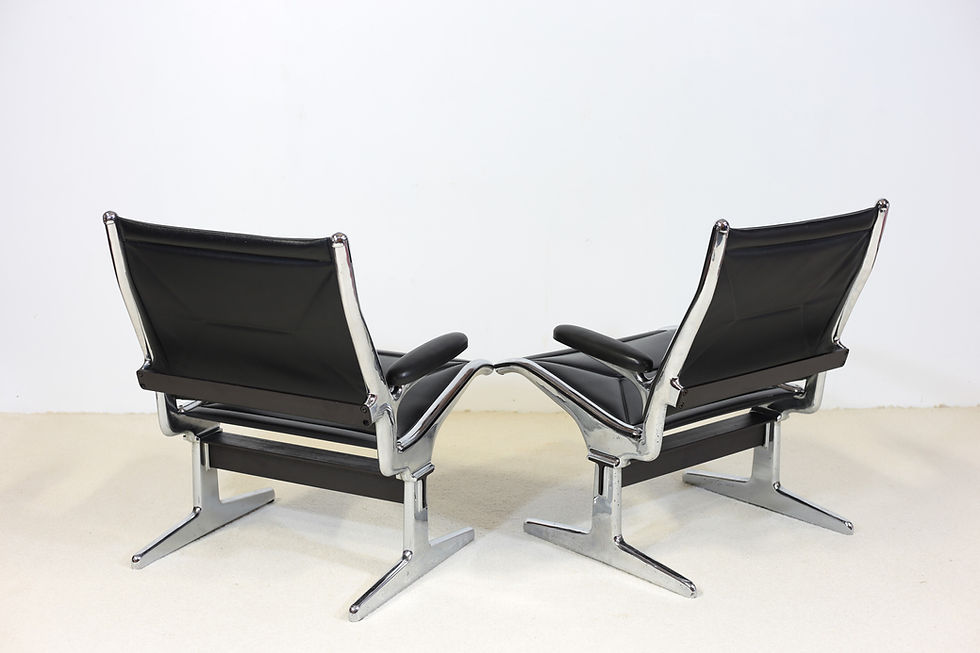 Miniature : Fauteuils Sling Charles et Ray Eames