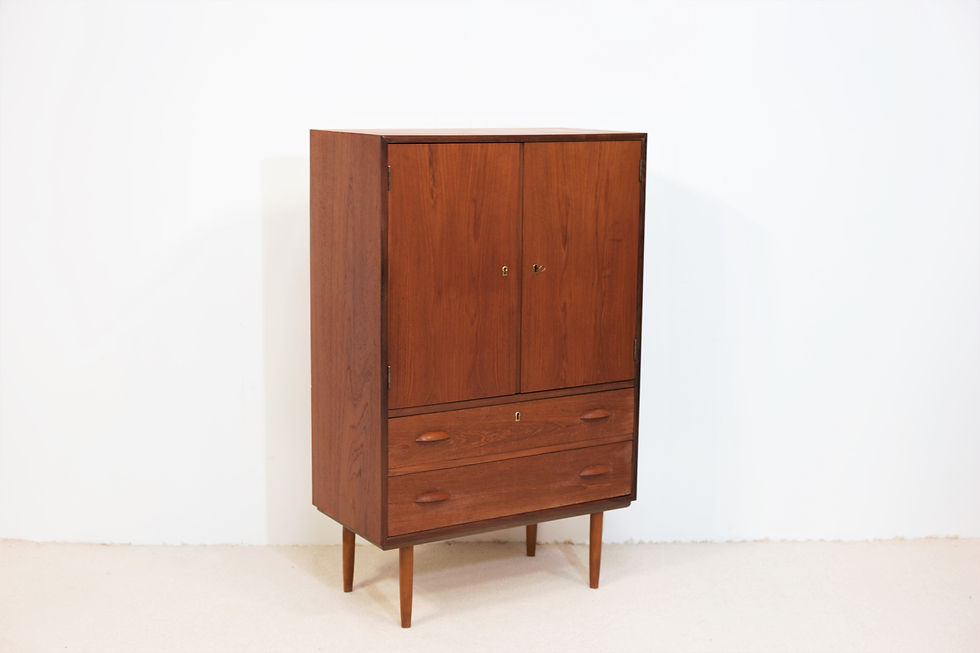 Miniature : Buffet en Teck Harald Nielsen