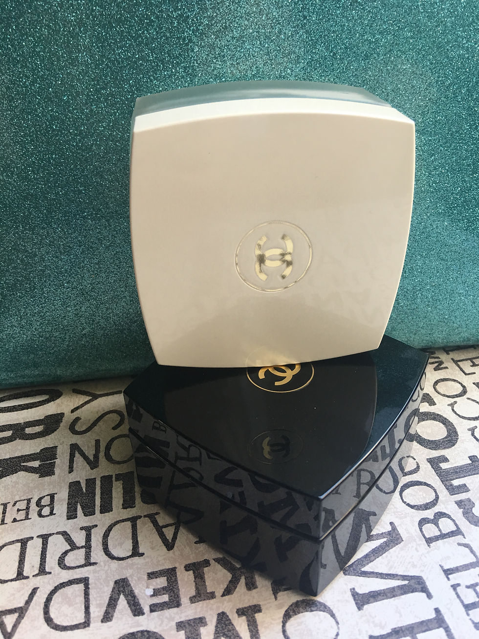 Hình thu nhỏ: Coco  Chanel Mademoiselle Fresh Body Cream