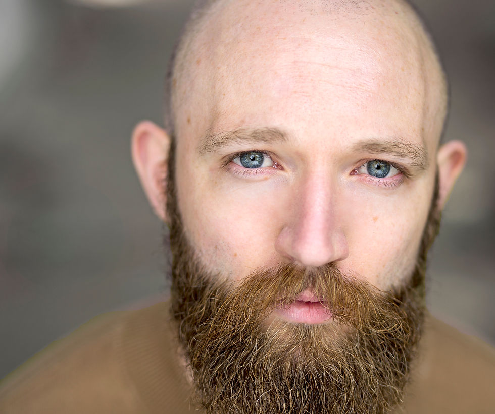 Thumbnail: 90 Minute Outdoor Headshot Session - London