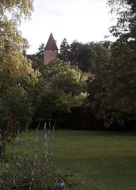 Le Château de Charolles vu de la maison