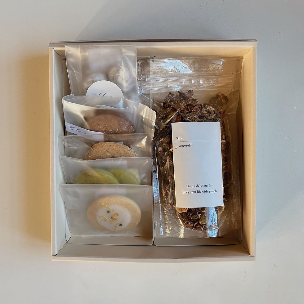 サムネイル： 【内容お任せ便】granola & cookies set （送料別）