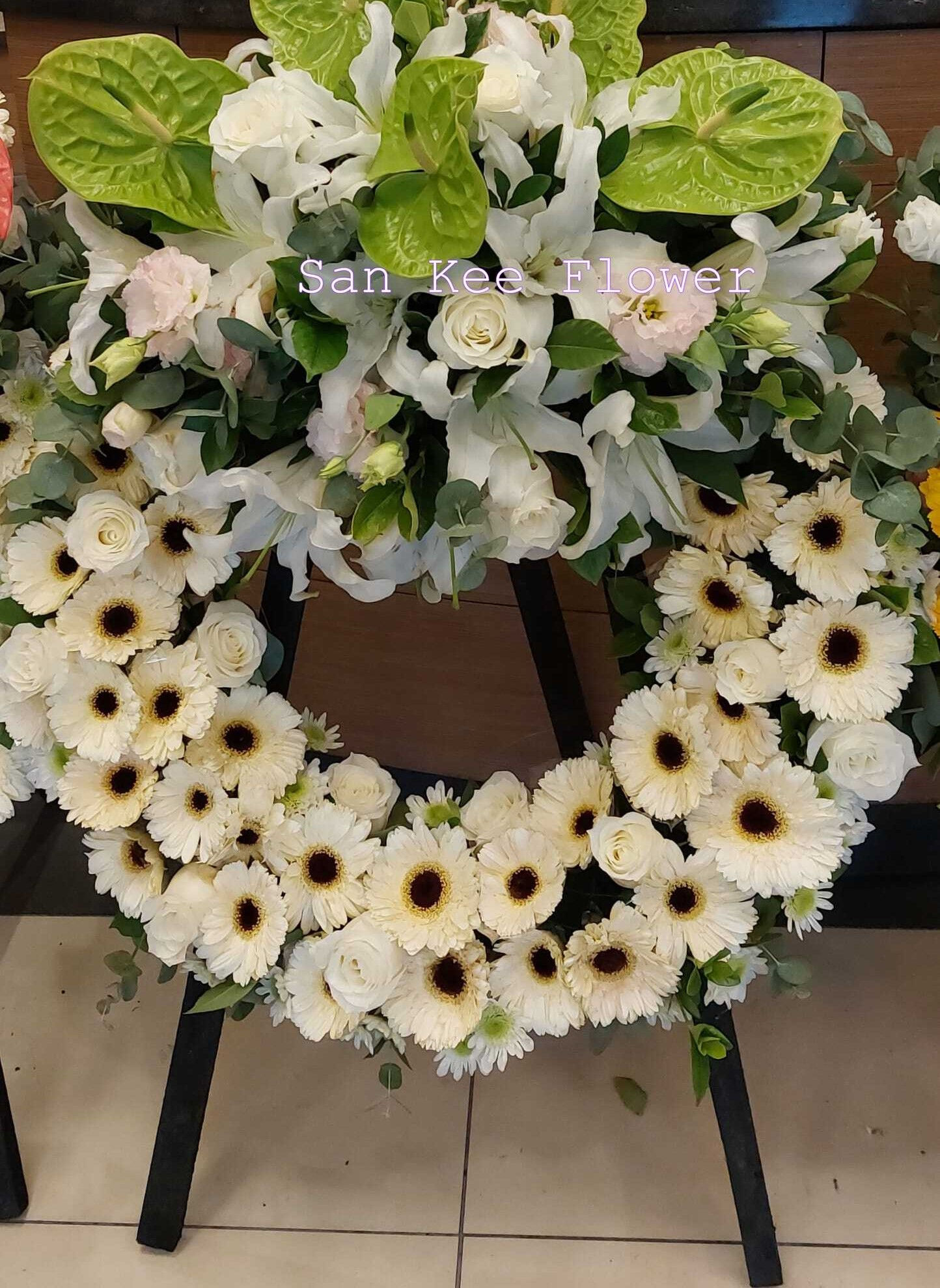 Z33 帛事花籃