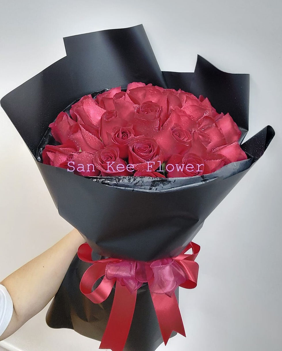 A18 红玫瑰花束