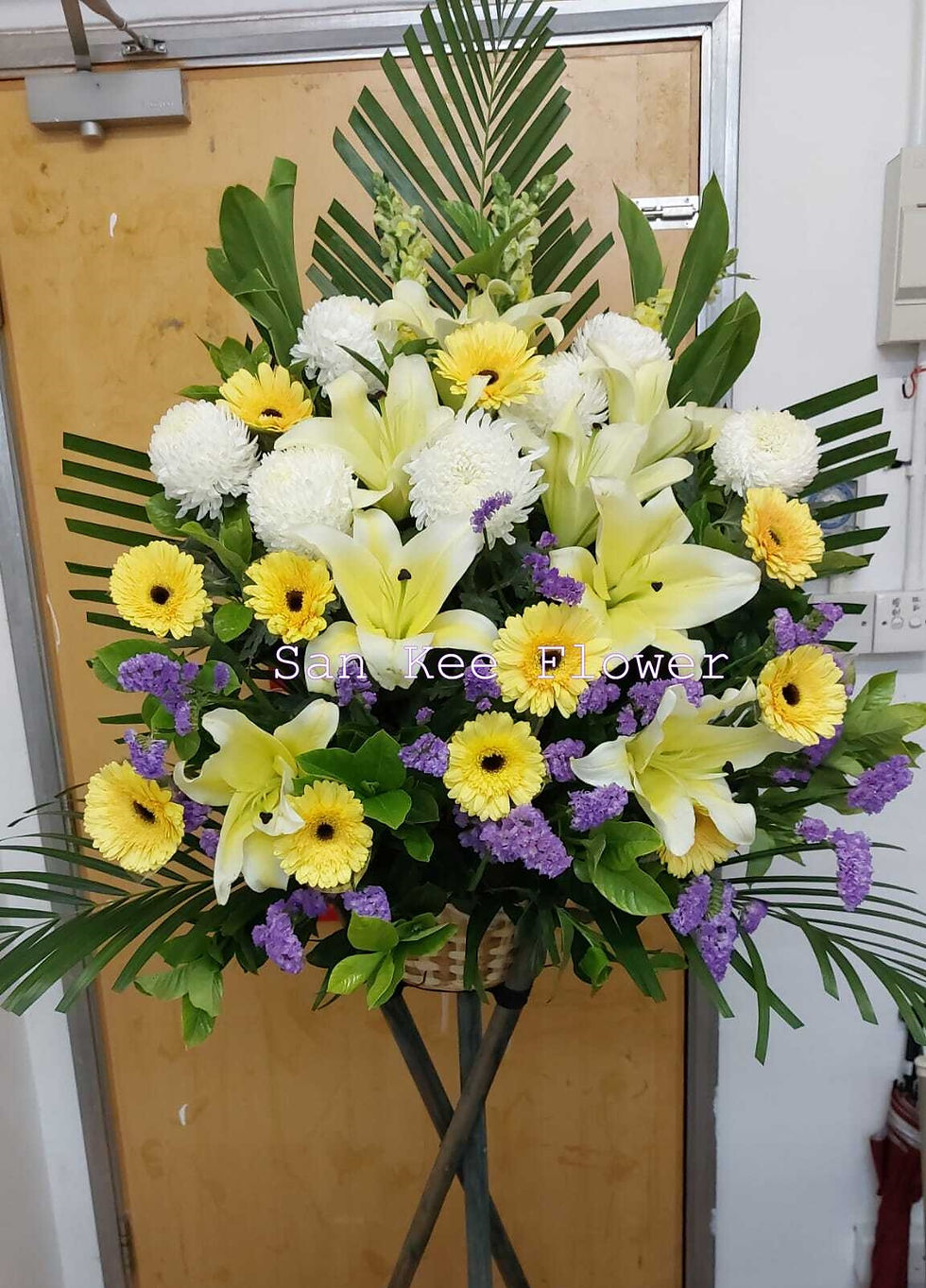 Z01 帛事花籃