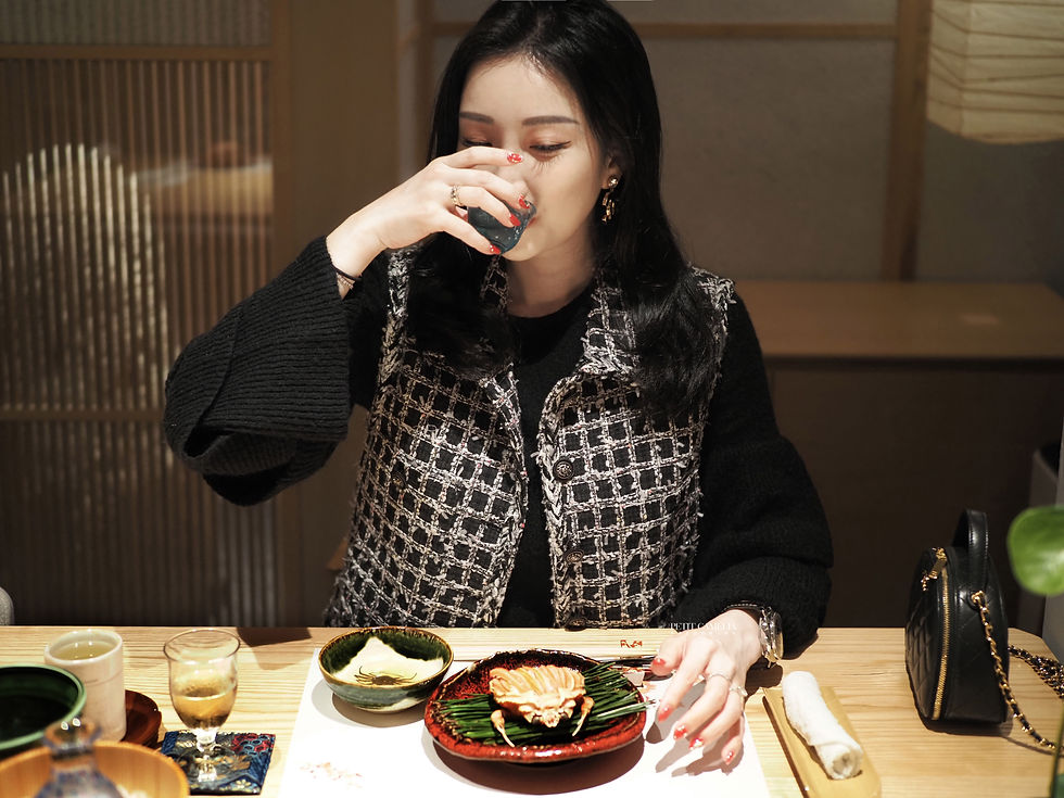 縮圖：黑白格羽毛 基本款好搭背心