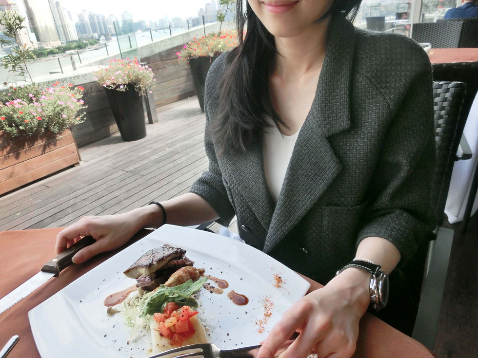 縮圖：鐵灰挺拔直筒無肩線6分袖西外