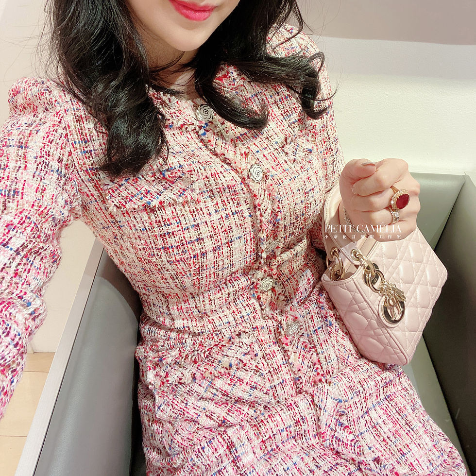縮圖：桃花朵朵 裝飾排釦洋裝