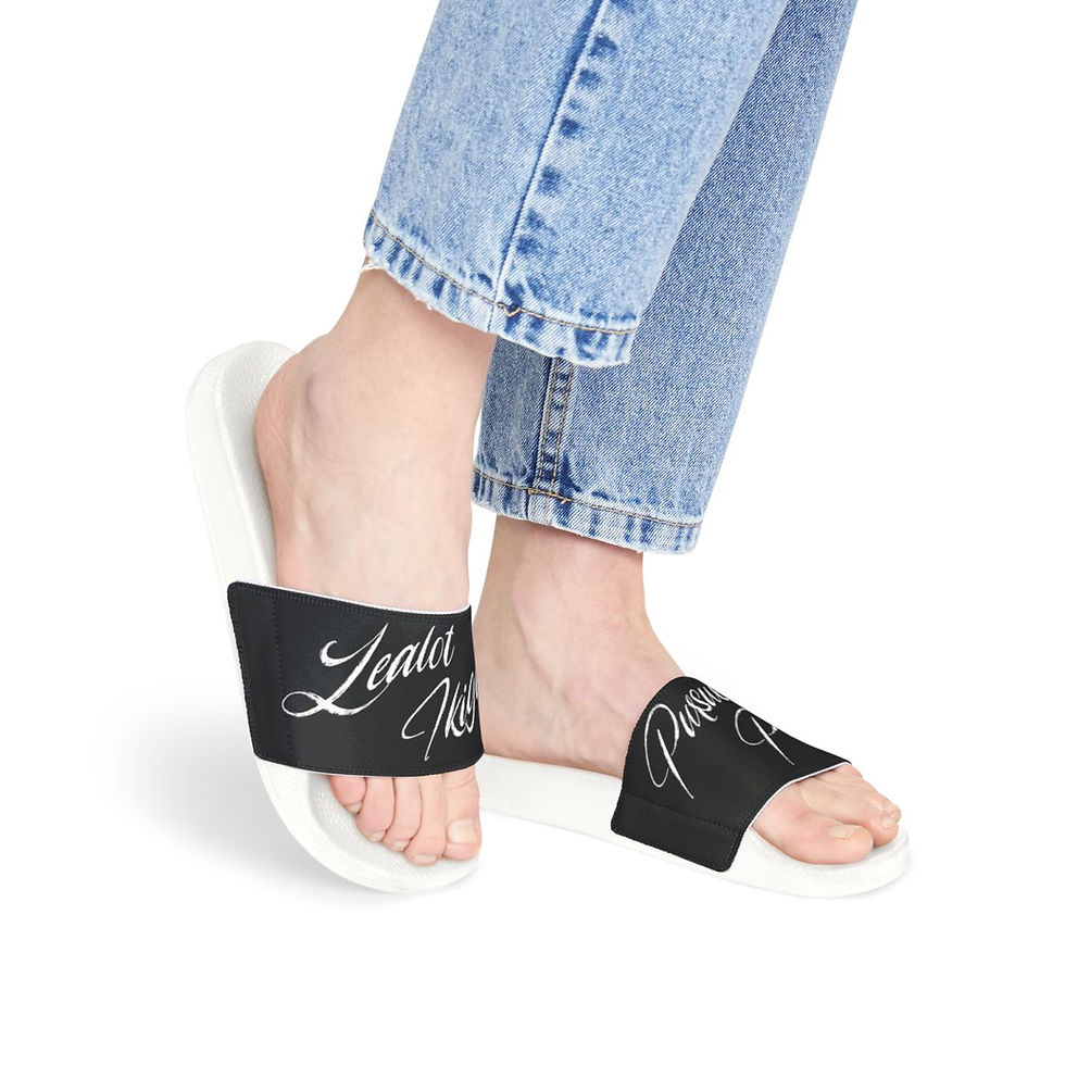 Zealot Ikigai Women’s Removable-Strap Modeled Sandals