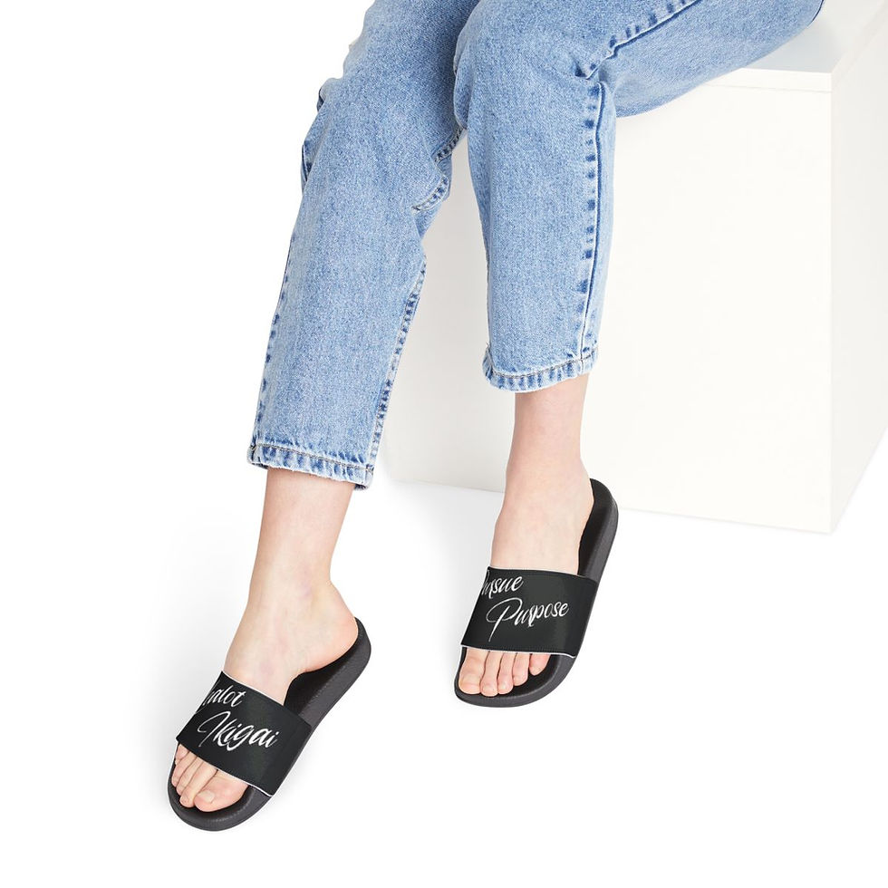 Zealot Ikigai Women’s Removable-Strap Modeled Sandals