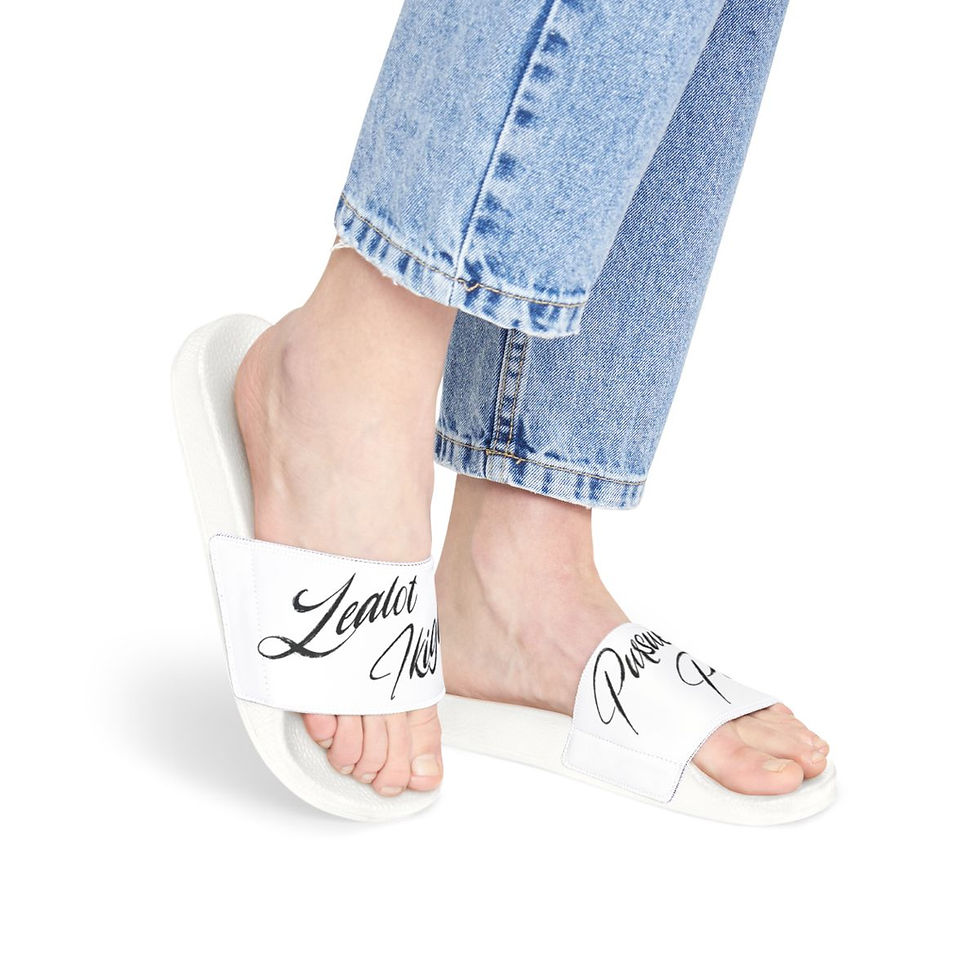 Zealot Ikigai Women’s Removable-Strap Sandals Modeled View