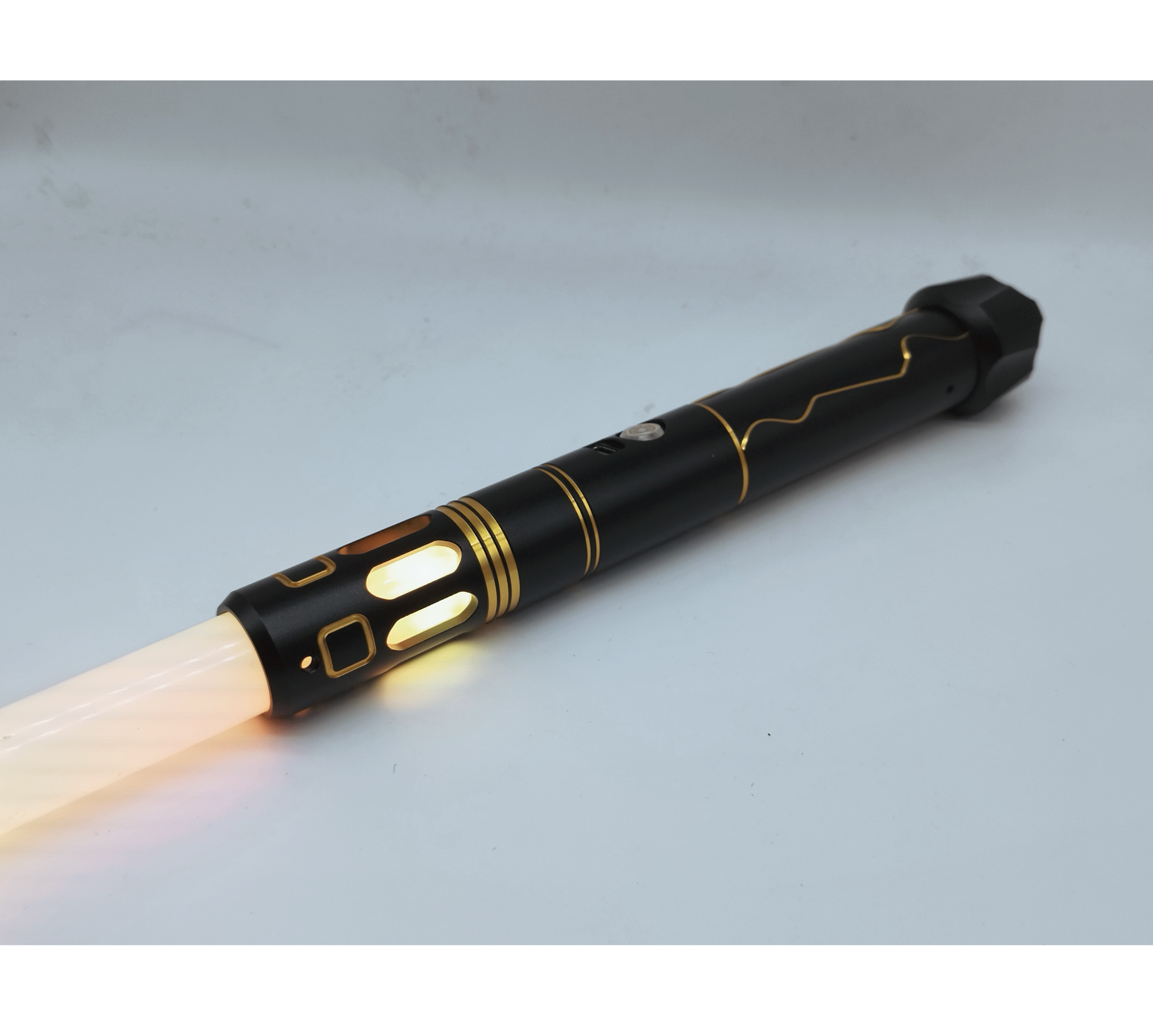 SABRE LASER DE COMBAT EKO SEA16
