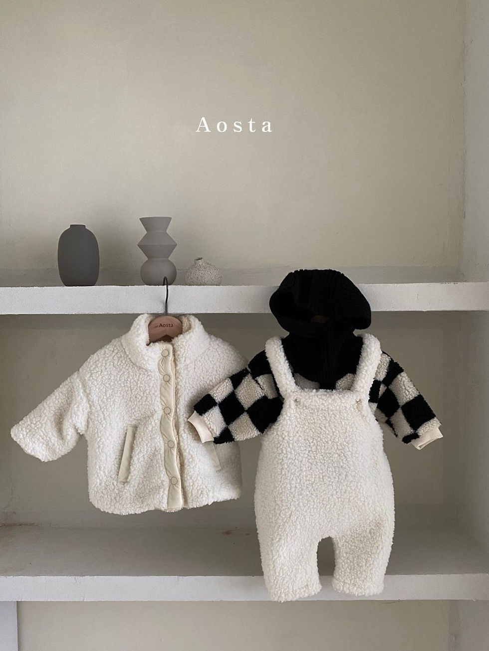 縮圖：毛呢圓領外套