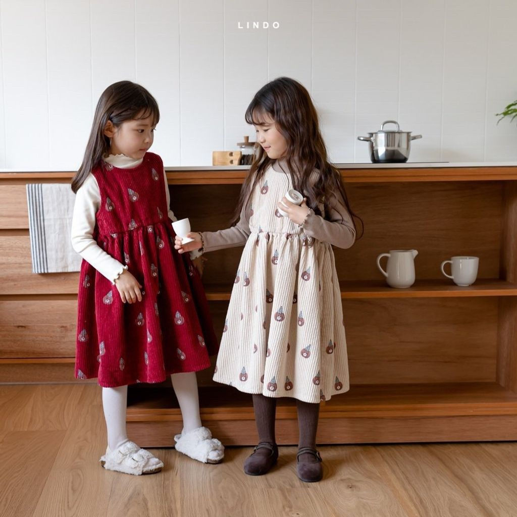 燈芯絨熊熊背心洋裝