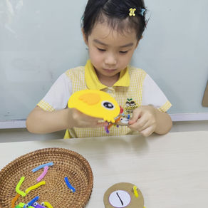 K1 Math Activity: Feeding Chicks Worms – Building Early Numeracy Through Play-Based Learning