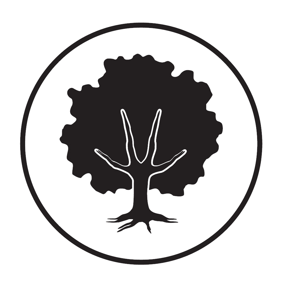 4ruitful-Icon-Circle-BW_edited.png