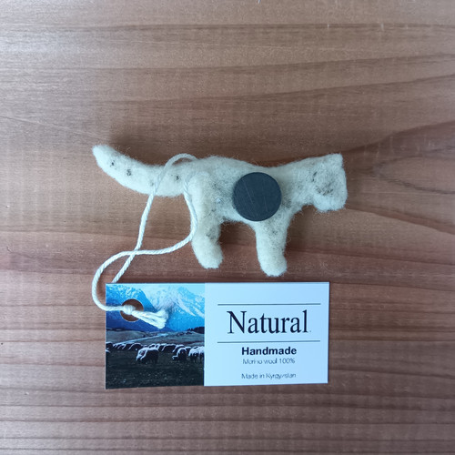 キキ 羊毛フェルト キルギス羊毛フェルト 動物マグネット（平面ver.) ユキヒョウ