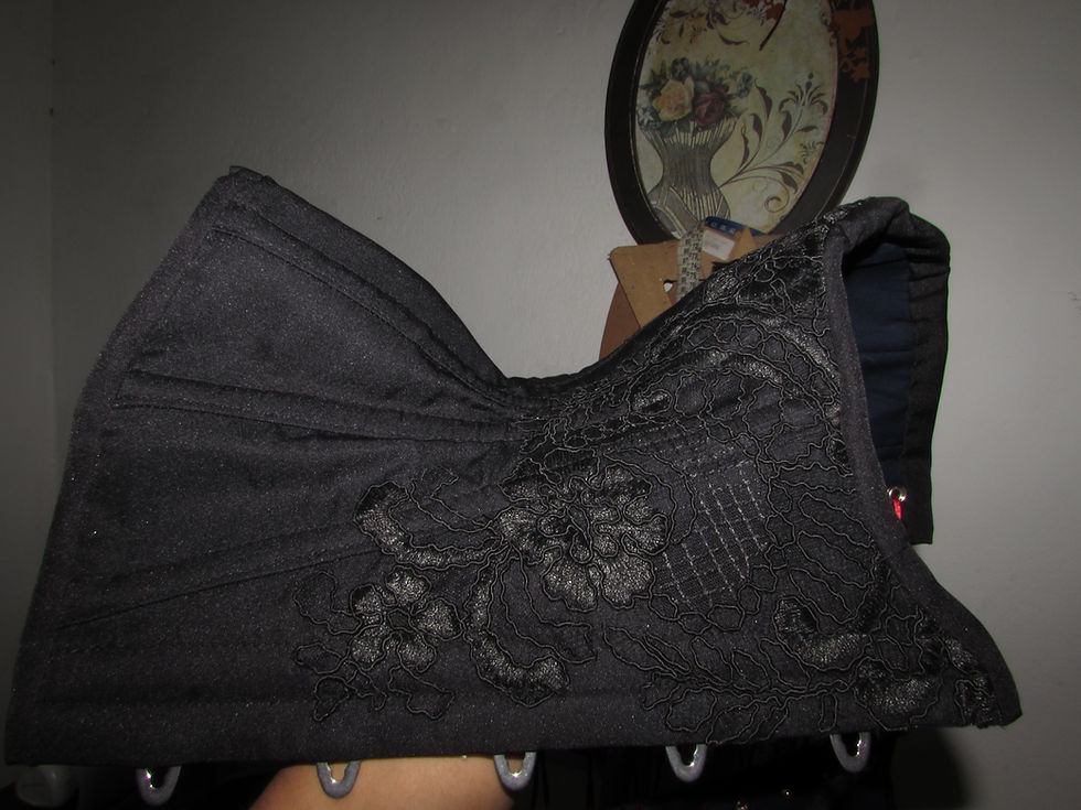 Miniatura: Underbust Moon 054