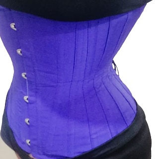 Miniatura: Underbust 18 painéis 031