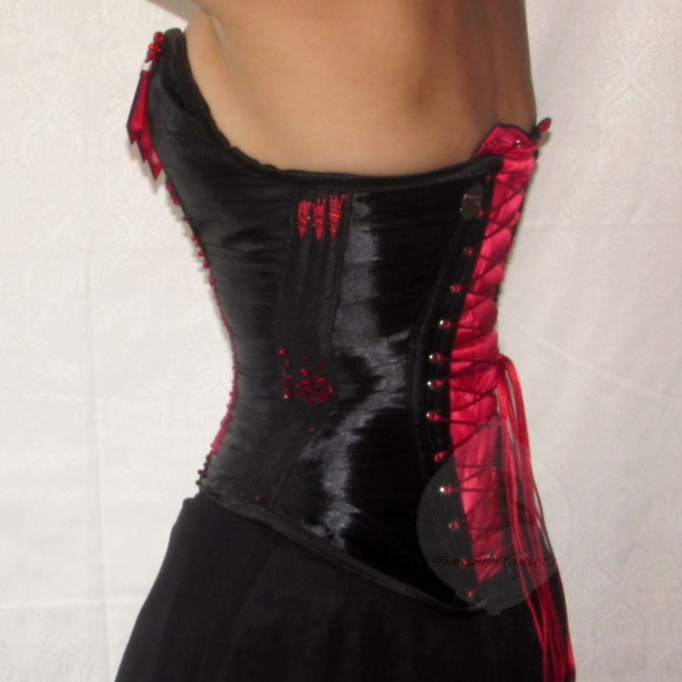 Thumbnail: Overbust Black Widow 052
