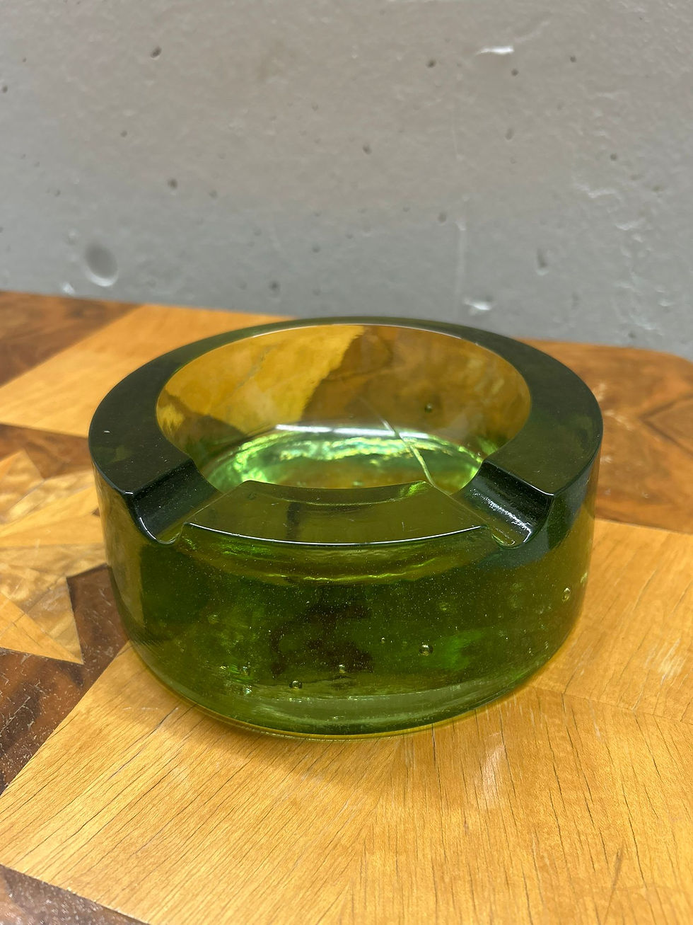 Grüner Glas Aschenbecher, Vintage, 70er Jahre