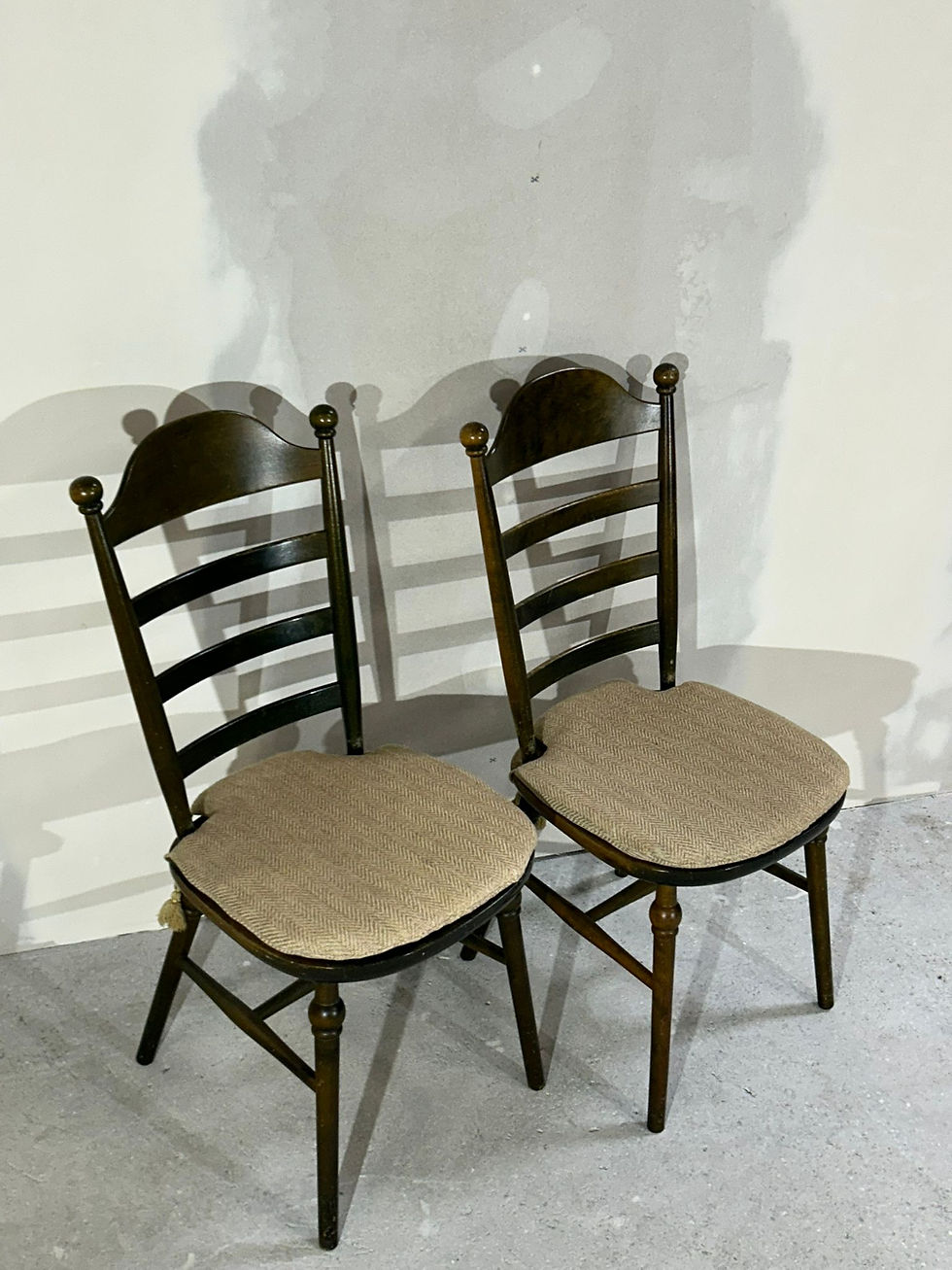 2er Set Skandinavische Nesto Stühle Vintage Landhausstil