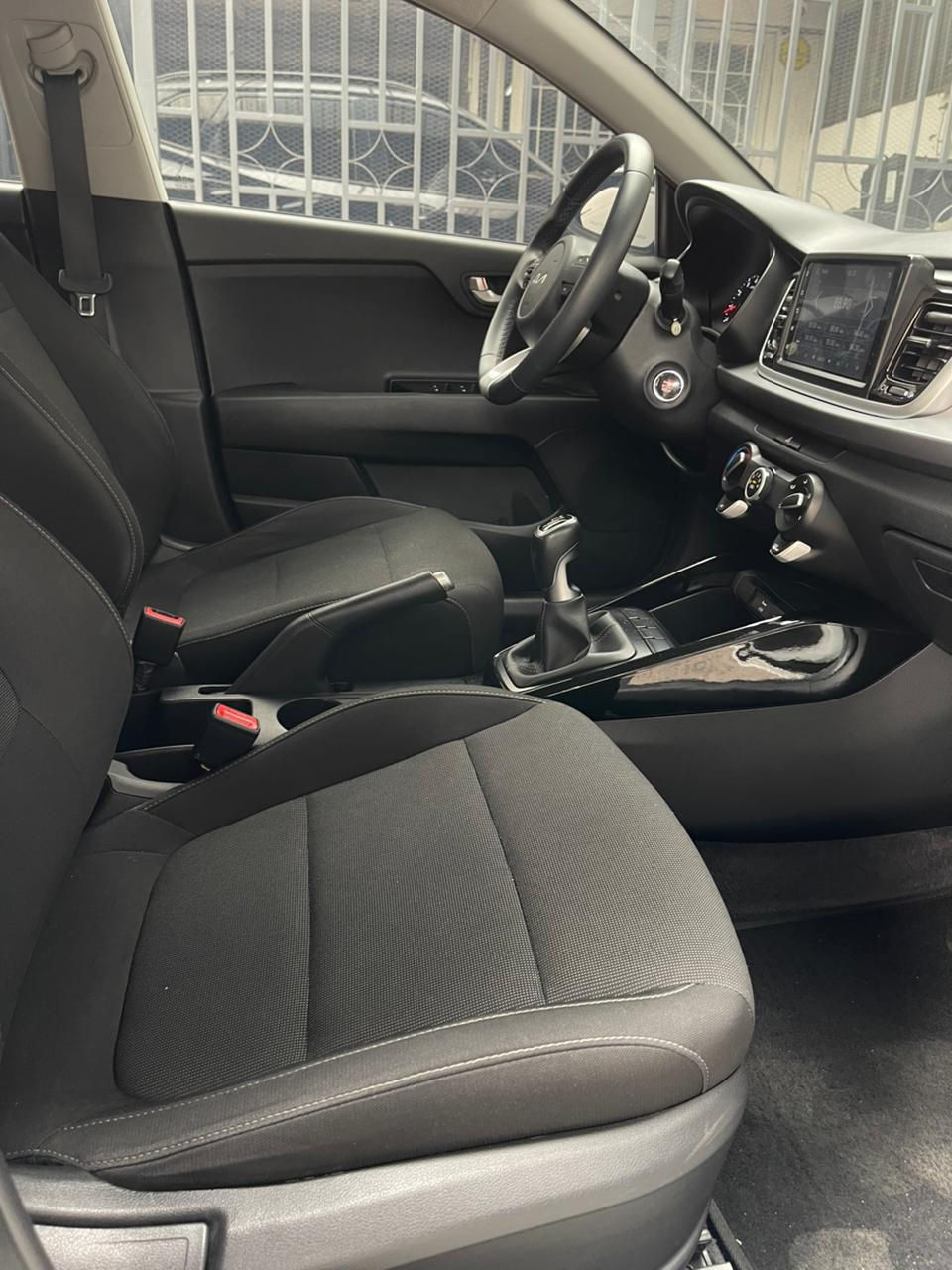 Miniatura: KIA RIO VIBRANT 2023