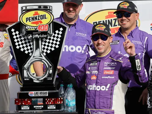 Denny Hamlin takes the Las Vegas Cup Win