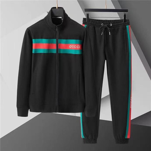 秋の断捨離！GUCCI emboss track suits セットアップ 秋の断捨離！GUCCI emboss track suits セットアップ