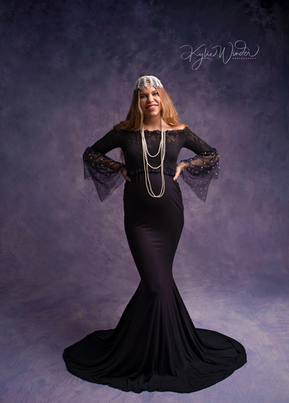 Maternity photographer orange, Orange maternity photographer, orange photographer, portrait photographer orange, gorgeous dresses for maternity shoot, bathurst maternity photographer, maternity photographer bathurst