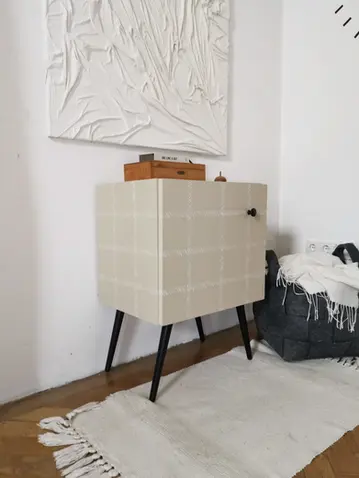 kleine Anrichte, kleines Schränkchen, Upcycling Anrichte, Vintage Kästchen, Vintage Anrichte, nachhaltige Möbel