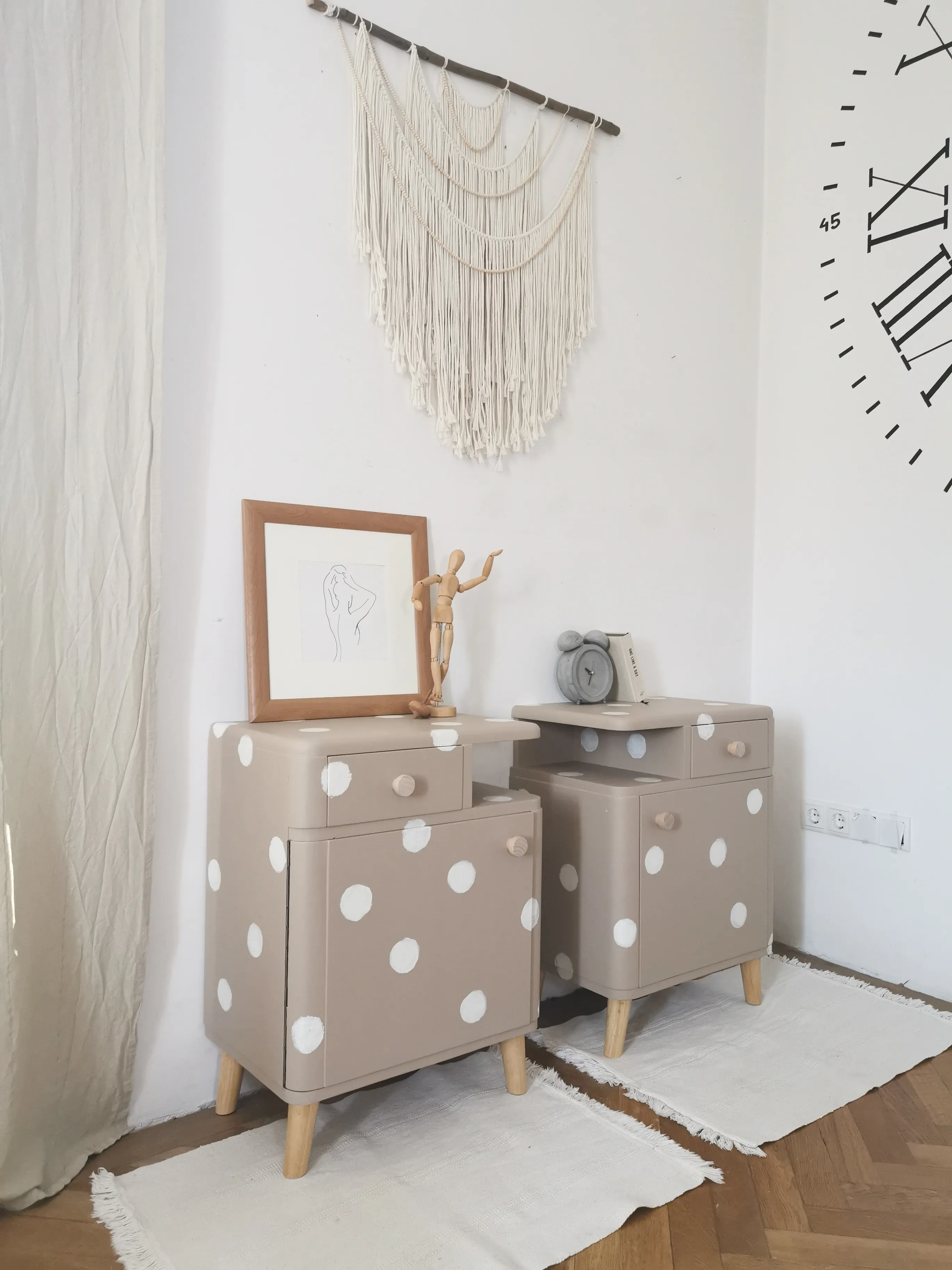 Psyche Nachtkästchen nachher