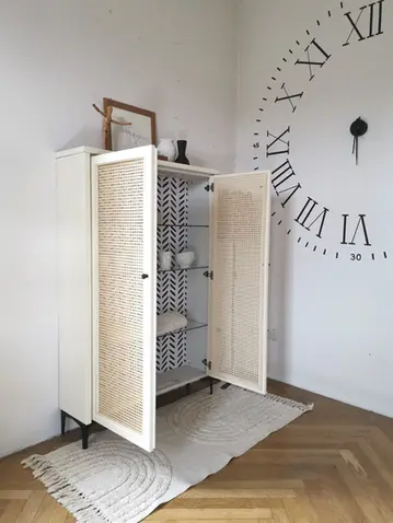 Upcycling Vitrine, Möbel Wiener Geflecht, große Vitrine, gelbe Vitrine, beleuchtete Vitrine, Vintage Möbel