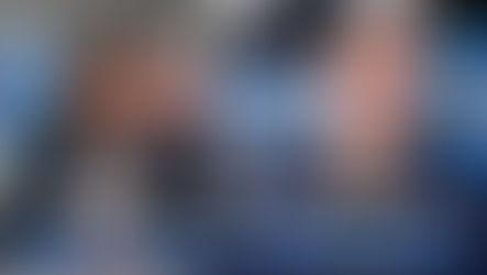 שגריר מרצון | סיפורו של ג'ו זבולוני