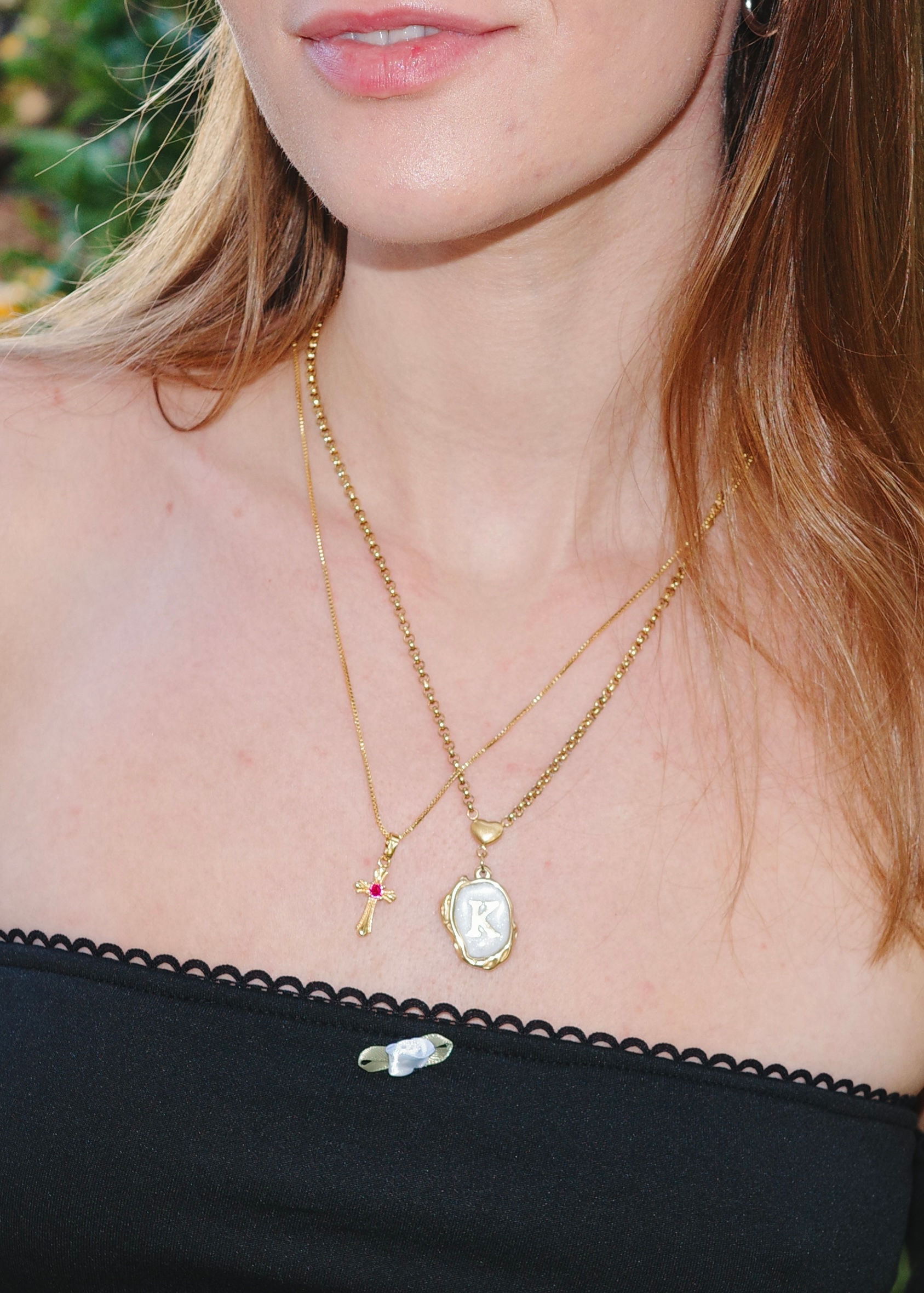 Mini Cross Necklace Gold