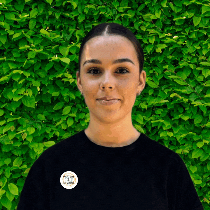 Lily Murnane - Children's Support Worker