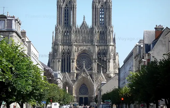 reims-12625_w1000.webp