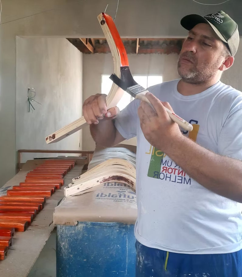 Conheça a História de Paulo Crippa, Pintor Profissional Referência em Porto Alegre e Reconhecido em Todo o Brasil