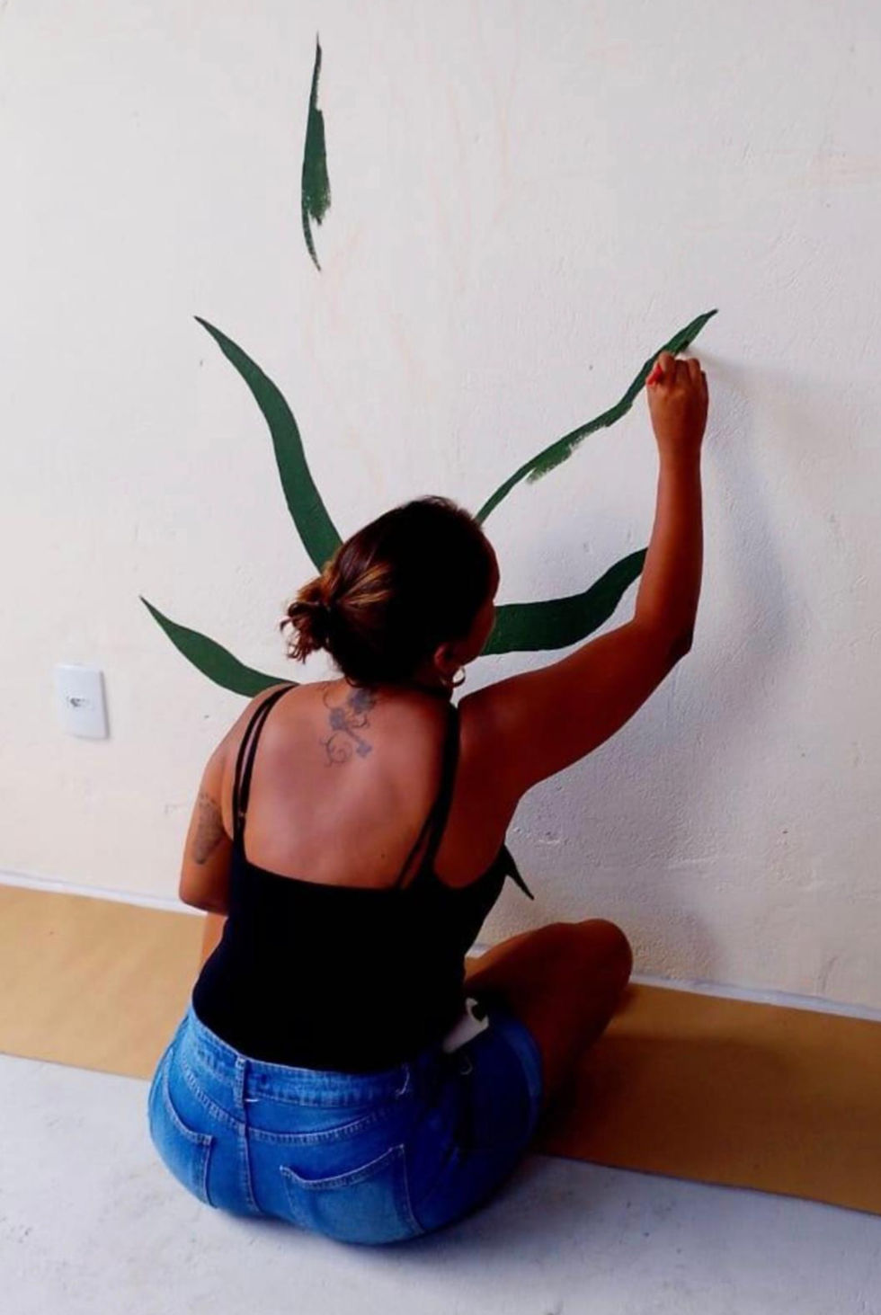 Pintora Luana Agra Fonseca: Uma história real de transformação pela arte e pelo propósito