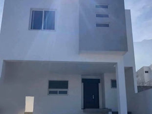 CASA EN CUMBRES ELITE PREMIER