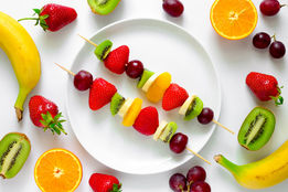 Opciones de snacks ligeros e hidratantes para este verano