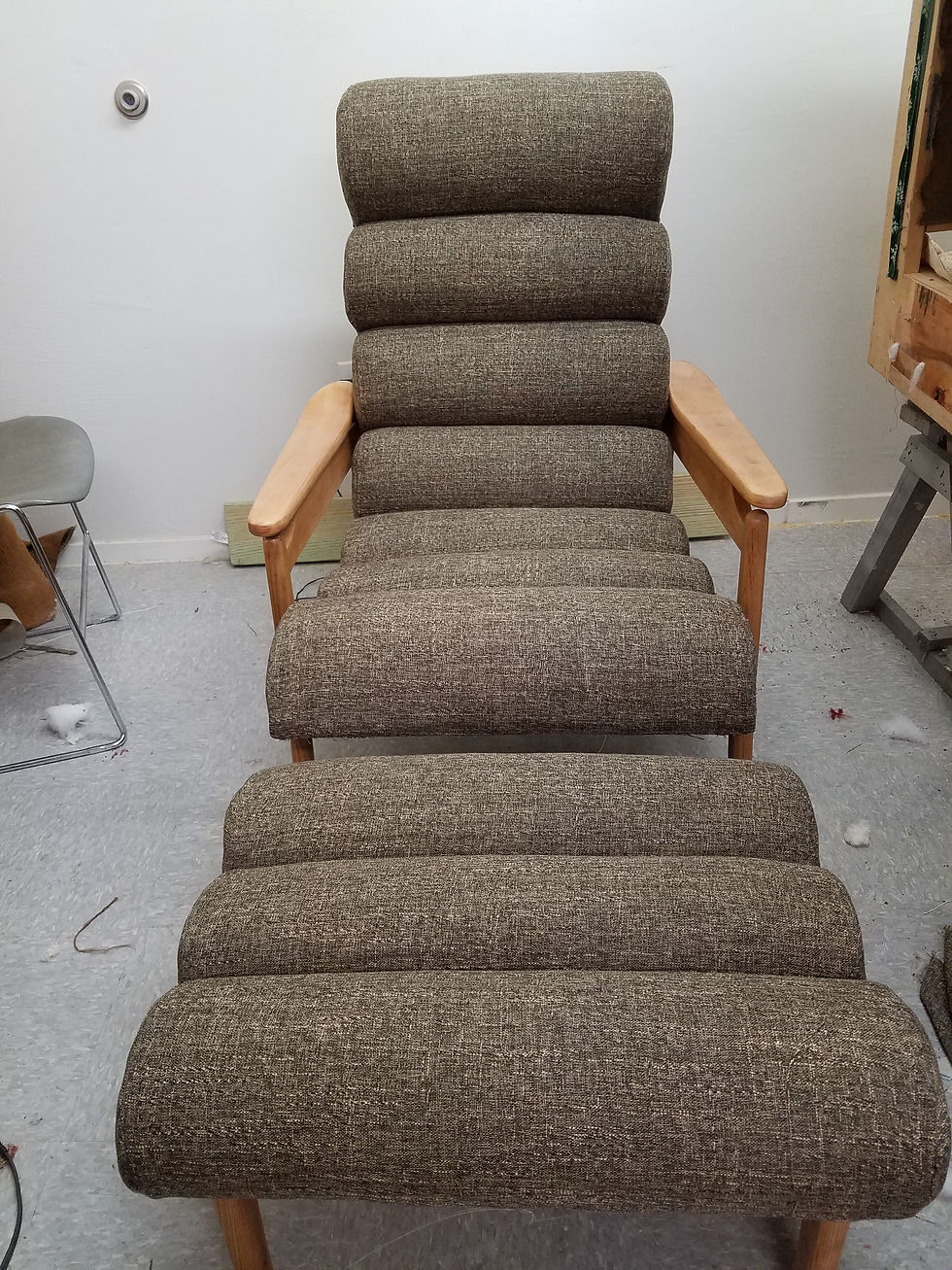 Lounge Chair and Ottoman