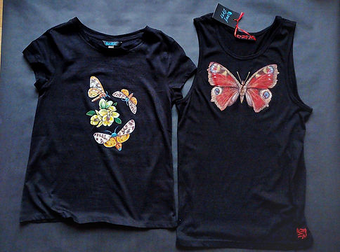 Camiseta personalizada mariposas pintada a mano por Kuzen Saha